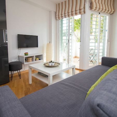 The Perfect Family Apartment Malaga Exterior photo
