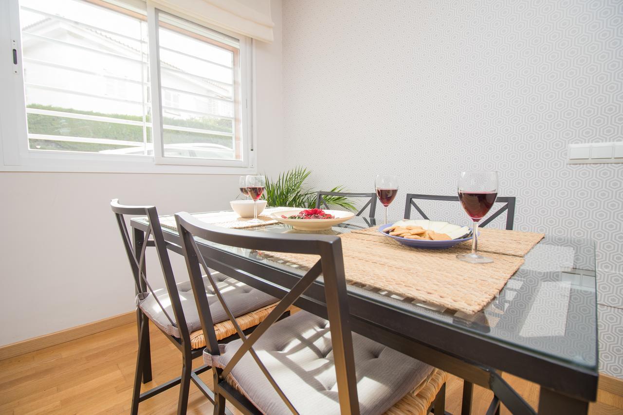 The Perfect Family Apartment Malaga Exterior photo